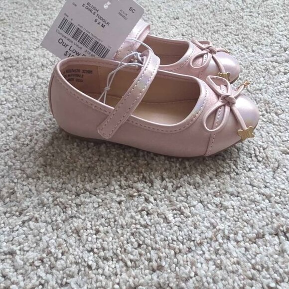 Toddler Size 6 dress shoes - Picture 2 of 3